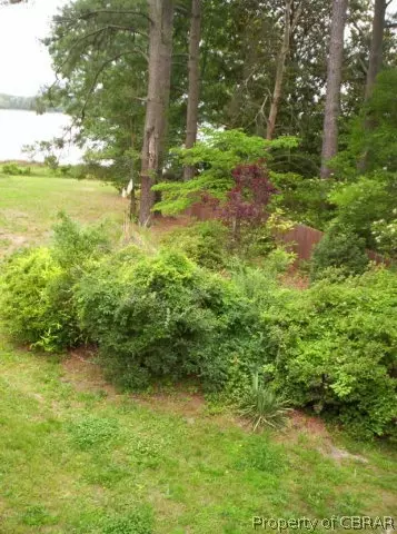 6914 Ware Neck Rd, Gloucester, VA 23061 photo 5