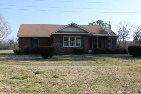 5441 Concord Ln, Gloucester, VA 23061 photo 1