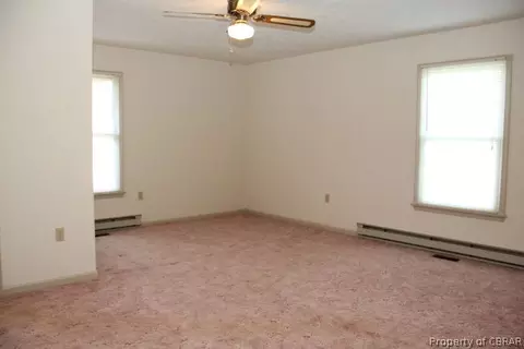 5441 Concord Ln, Gloucester, VA 23061 photo 9
