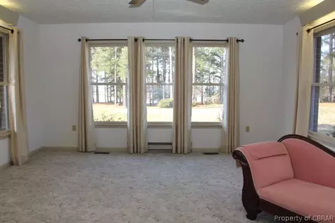 5441 Concord Ln, Gloucester, VA 23061 photo 8