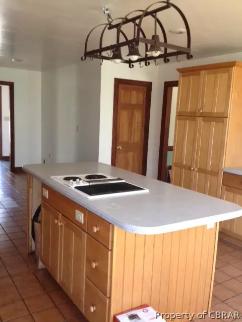 12550 Belleview Rd, Gloucester, VA 23061 photo 3