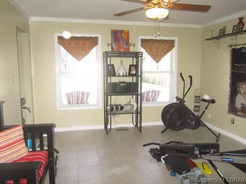 7752 Waters Edge Ln, Gloucester Point, VA 23062 photo 6