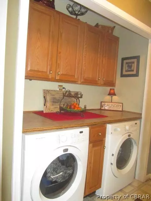 7752 Waters Edge Ln, Gloucester Point, VA 23062 photo 8