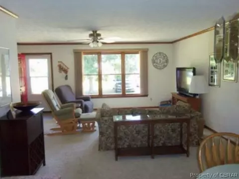 3452 Enos Rd, Gloucester, VA 23061 photo 3