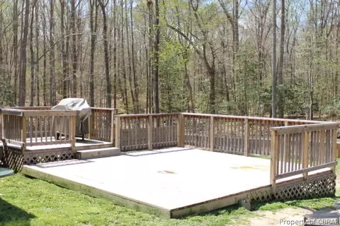 9236 Marlfield Rd, Gloucester, VA 23061 photo 18