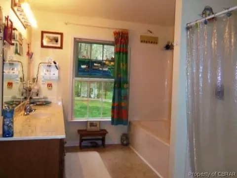 6713 Mill Ln, Gloucester, VA 23061 photo 6