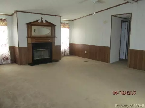 7445 Ware Neck Rd, Gloucester, VA 23061 photo 3