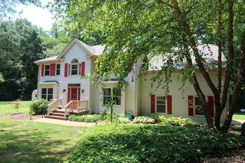 5346 Millwood Dr, Gloucester, VA 23061 photo 1