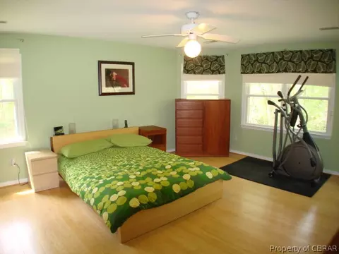 5346 Millwood Dr, Gloucester, VA 23061 photo 4