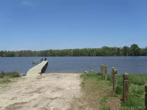 12290 Beech Trl, Gloucester, VA 23061 photo 13