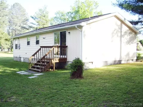 465 General Puller Hwy, Saluda, VA 23149 photo 2