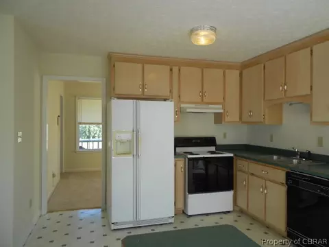 5302 Chestnut Fork Rd, Gloucester, VA 23061 photo 4