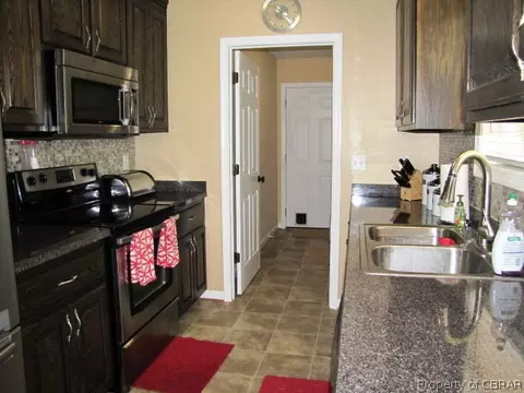 12416 Beech Trl, Gloucester, VA 23061 photo 4