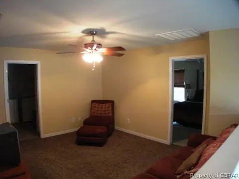 7388 Jeanne Dr, Gloucester, VA 23061 photo 8