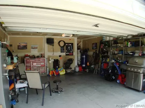7388 Jeanne Dr, Gloucester, VA 23061 photo 17