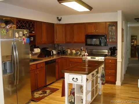 4591 Hill Trl, Gloucester, VA 23061 photo 8
