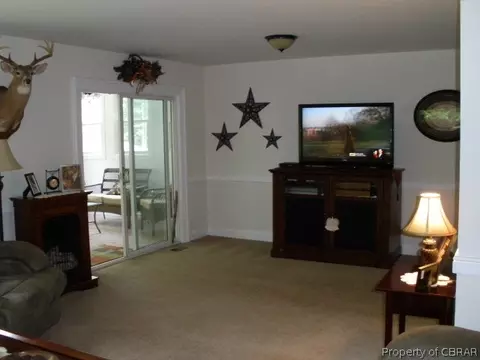 4591 Hill Trl, Gloucester, VA 23061 photo 6