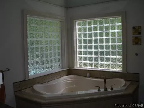 4591 Hill Trl, Gloucester, VA 23061 photo 13