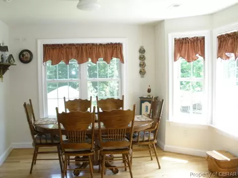 4591 Hill Trl, Gloucester, VA 23061 photo 9