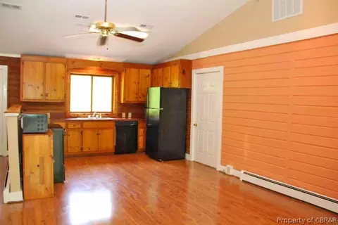 7435 Wagon Run Rd, Gloucester, VA 23061 photo 8