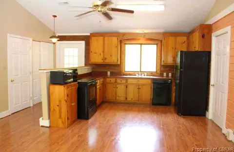 7435 Wagon Run Rd, Gloucester, VA 23061 photo 7