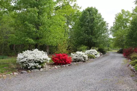 7435 Wagon Run Rd, Gloucester, VA 23061 photo 5