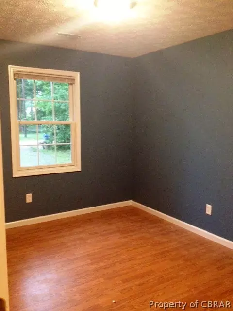 12352 Beech Trl, Gloucester, VA 23061 photo 8