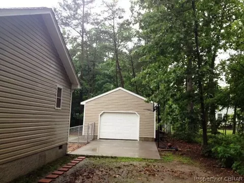 12352 Beech Trl, Gloucester, VA 23061 photo 21