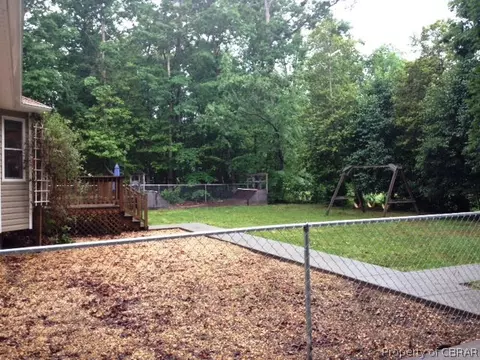 12352 Beech Trl, Gloucester, VA 23061 photo 23