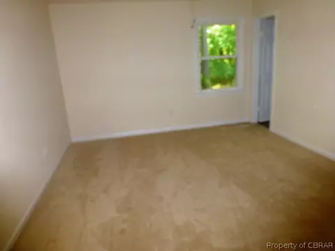 4392 Bufflehead Dr, Gloucester, VA 23061 photo 9