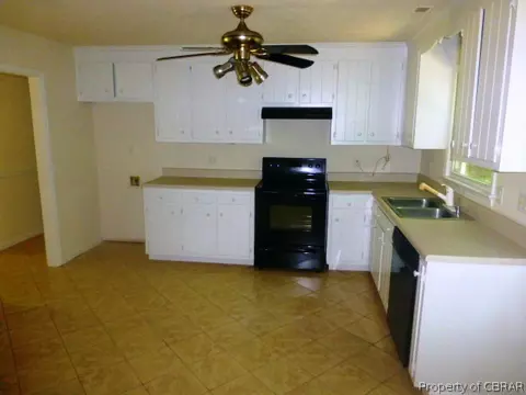 4392 Bufflehead Dr, Gloucester, VA 23061 photo 4