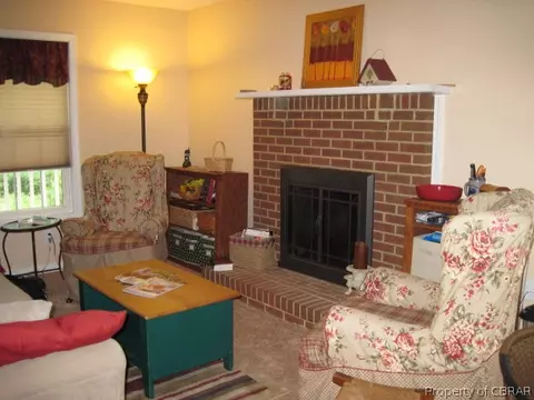 7591 Roaring Springs Rd, Gloucester, VA 23061 photo 6