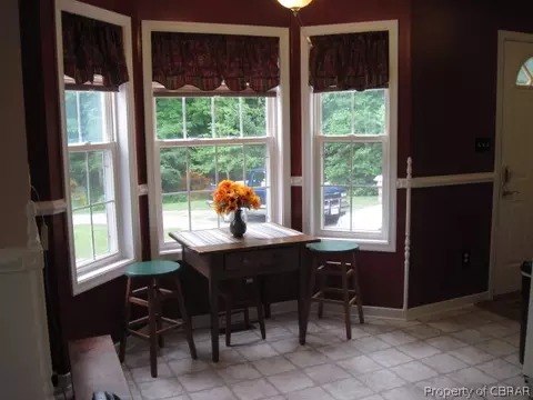 7591 Roaring Springs Rd, Gloucester, VA 23061 photo 5