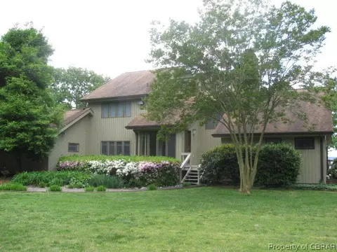 224 Piney Point Rd, Lancaster, VA 22503 photo 1