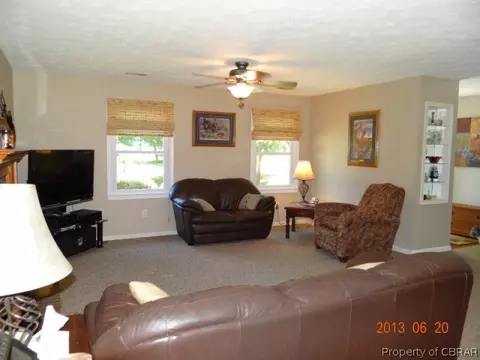 4479 Canvasback Dr, Gloucester, VA 23061 photo 4