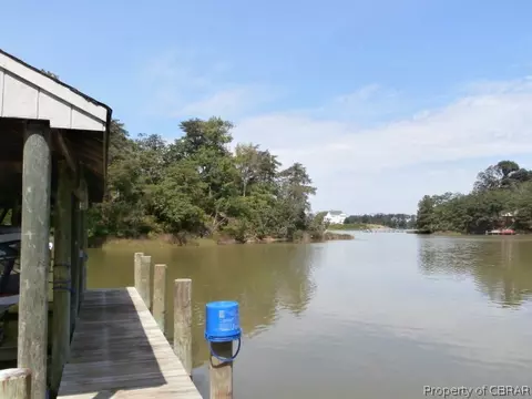 721 Plainview Rd, Topping, VA 23169 photo 5