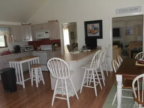 721 Plainview Rd, Topping, VA 23169 photo 3