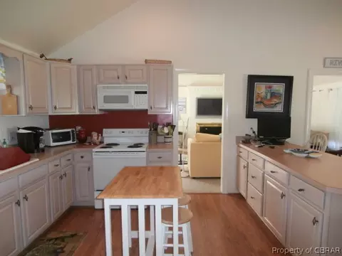 721 Plainview Rd, Topping, VA 23169 photo 9