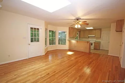 7608 Compromise Hill Rd, Gloucester, VA 23061 photo 8