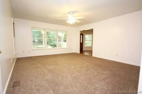 7608 Compromise Hill Rd, Gloucester, VA 23061 photo 11