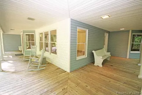 7608 Compromise Hill Rd, Gloucester, VA 23061 photo 4