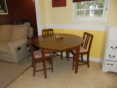 6325 Jones Creek Dr, Gloucester, VA 23061 photo 13