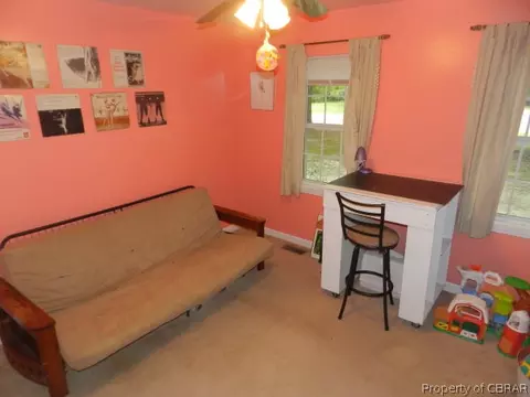 6325 Jones Creek Dr, Gloucester, VA 23061 photo 9