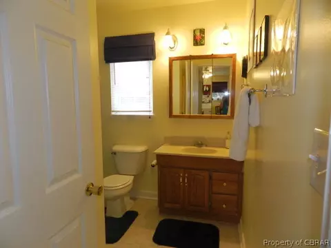 6325 Jones Creek Dr, Gloucester, VA 23061 photo 14