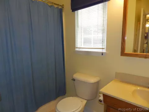 6325 Jones Creek Dr, Gloucester, VA 23061 photo 15