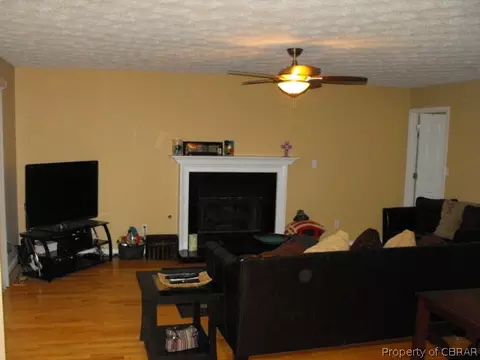 4296 Bufflehead Dr, Gloucester, VA 23061 photo 8