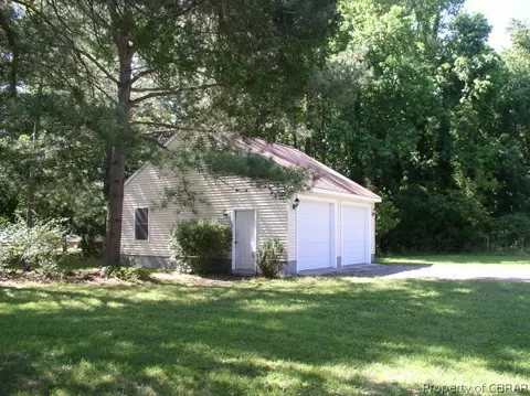 454 Bald Eagle Rd, White Stone, VA 22578 photo 2