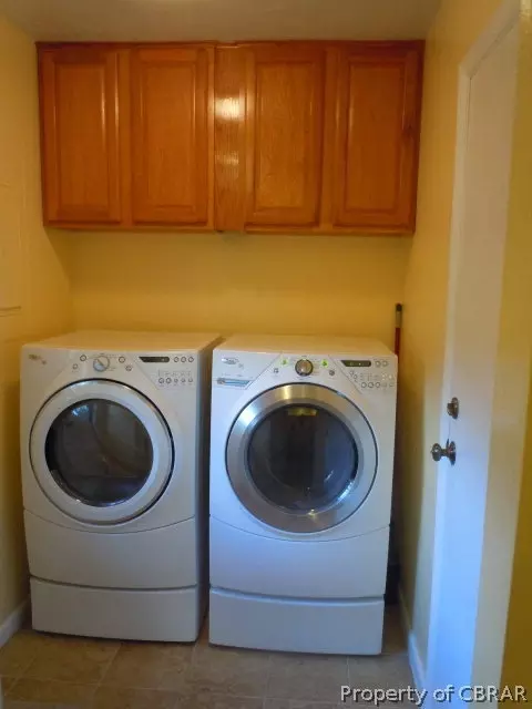 7504 Matoaka Ave, Gloucester Point, VA 23062 photo 8