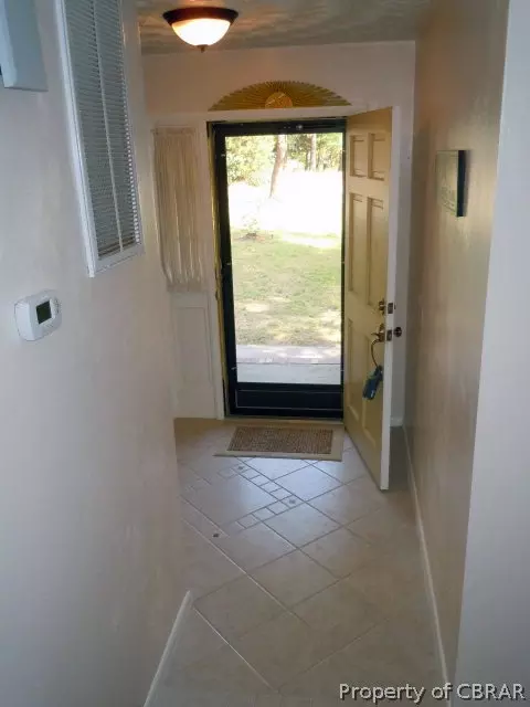 7504 Matoaka Ave, Gloucester Point, VA 23062 photo 7