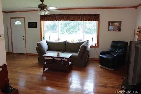6 Michele Dr, Hampton, VA 23669 photo 6